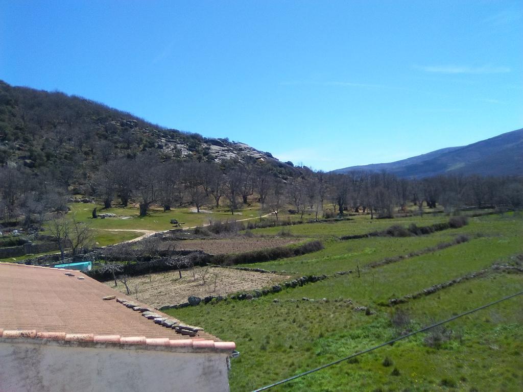 Apartamentos La Covatilla Neila de San Miguel Extérieur photo