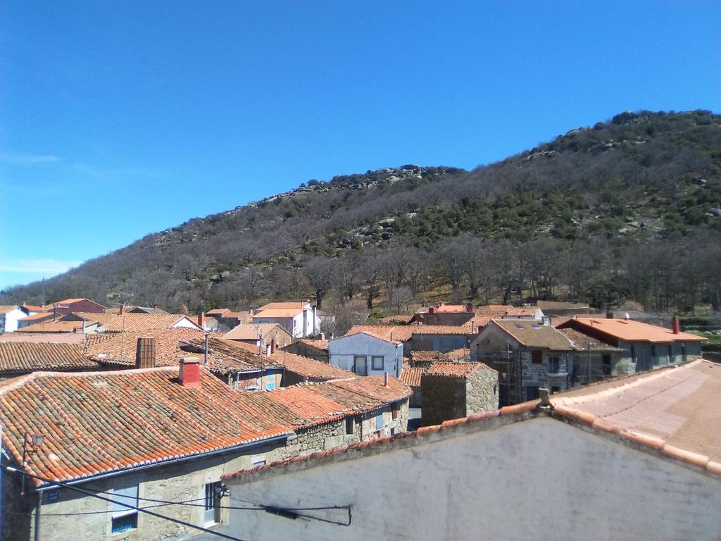 Apartamentos La Covatilla Neila de San Miguel Extérieur photo