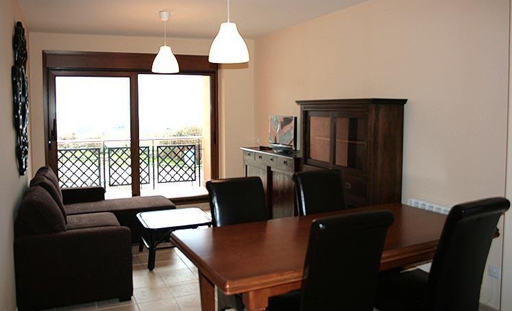 Apartamentos La Covatilla Neila de San Miguel Extérieur photo