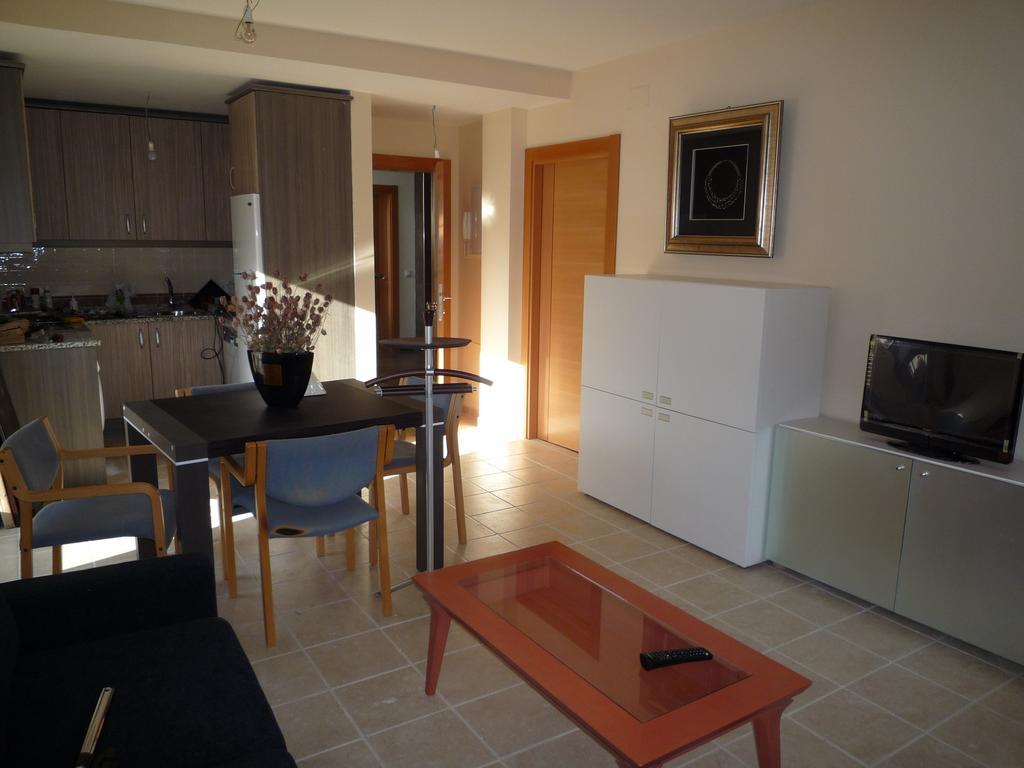 Apartamentos La Covatilla Neila de San Miguel Extérieur photo