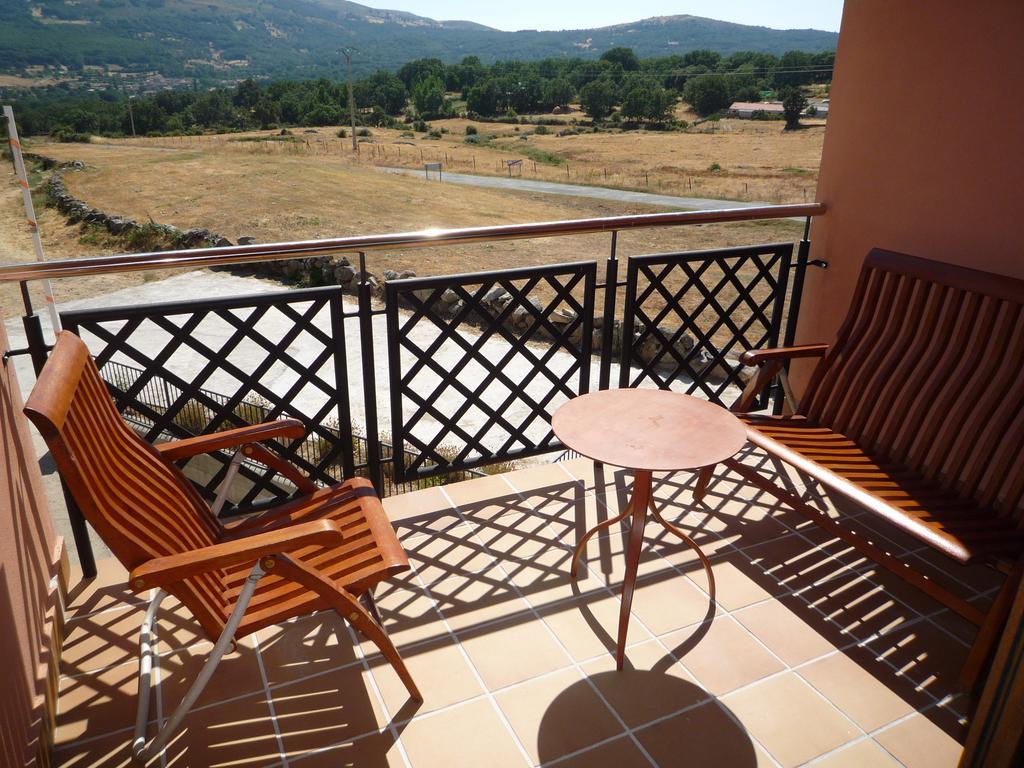 Apartamentos La Covatilla Neila de San Miguel Extérieur photo