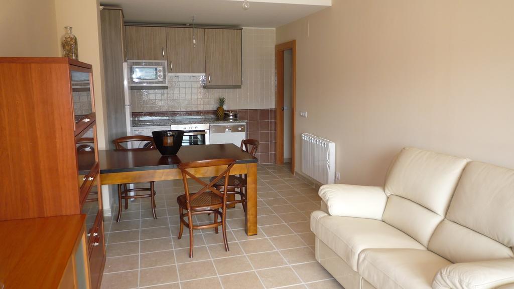 Apartamentos La Covatilla Neila de San Miguel Extérieur photo
